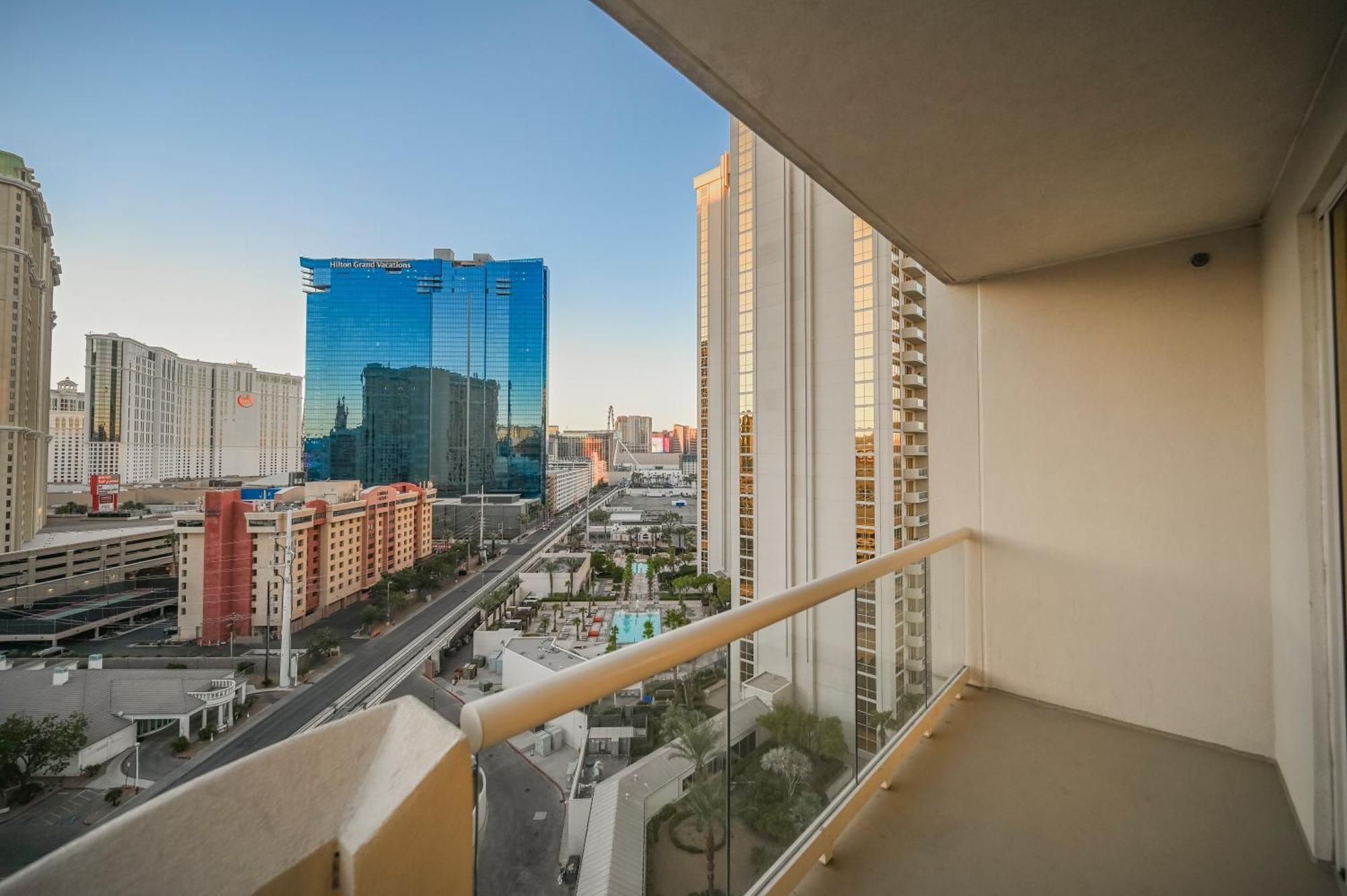 Stripviewsuites At Signature Las Vegas Ruang foto